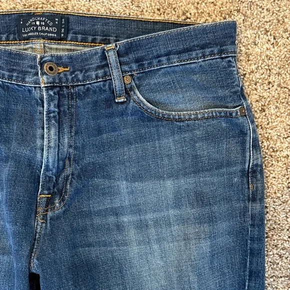 Lucky Brand Men's Medium Blue Straight Jeans - Picture 2 of 7